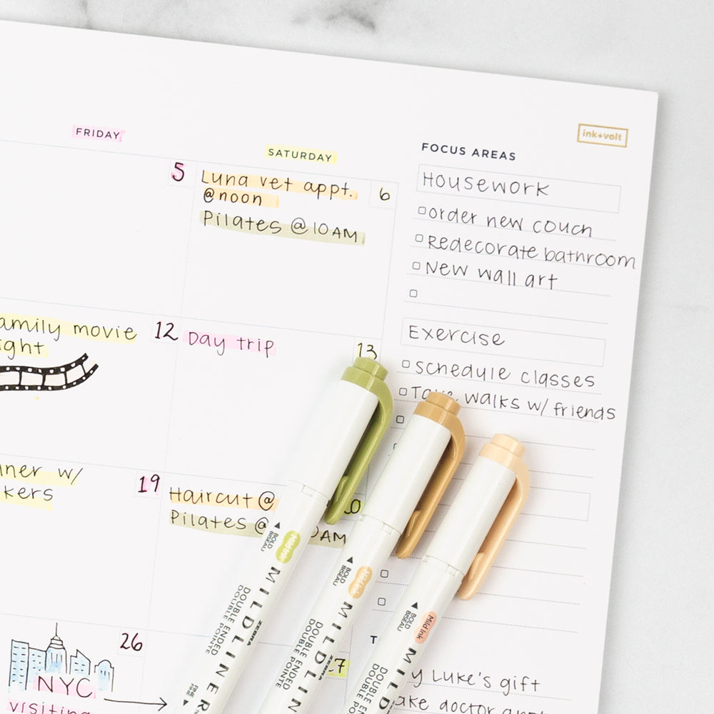 Monthly Calendar Deskpad – Ink+Volt
